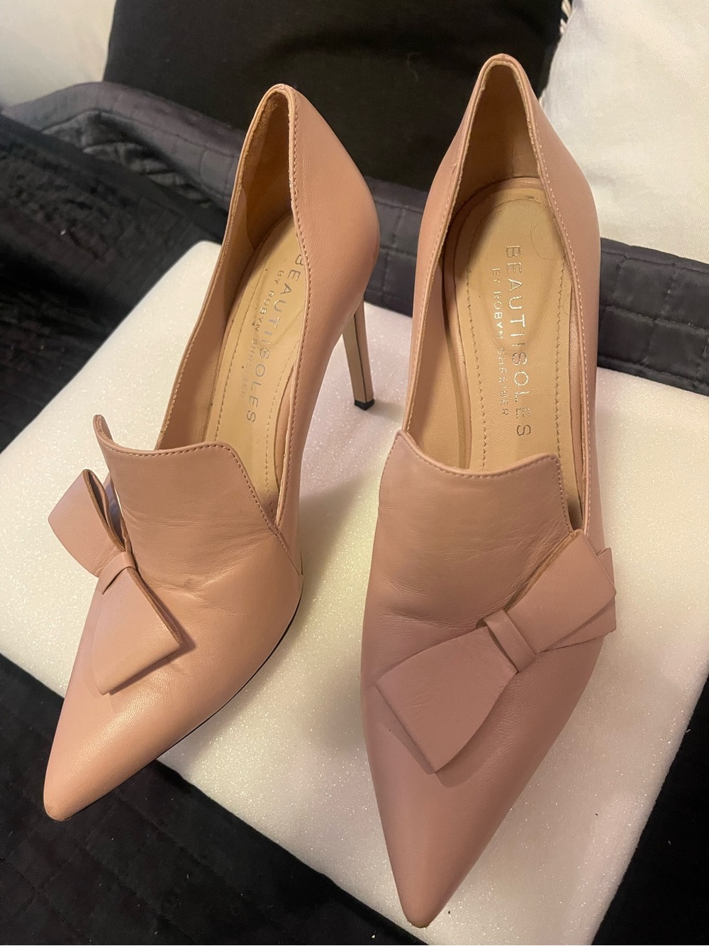 Beautiisoles by Robyn shreider italy pumps pink leather 8.5 m
